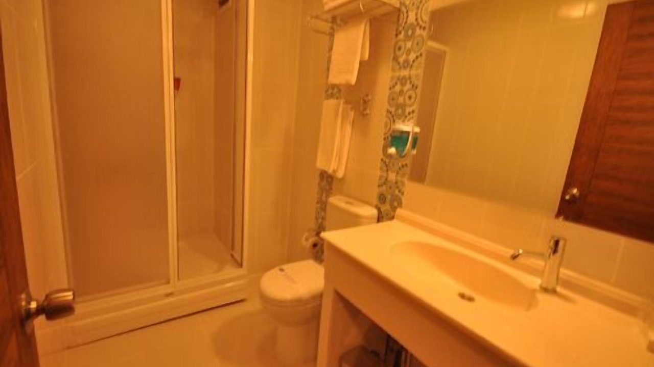 Photo of Bathroom in Canakkale