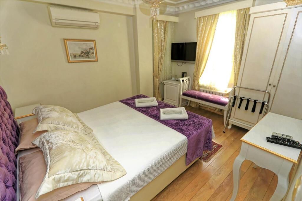 Photo of Bedroom in Cagaloglu