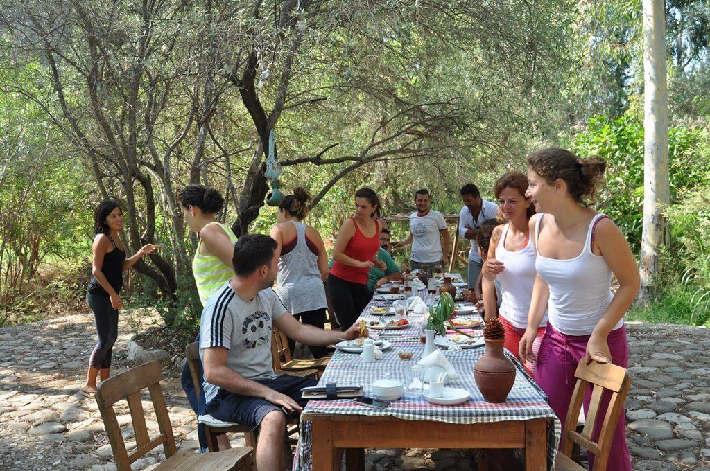 Photo of Others in Yaniklar