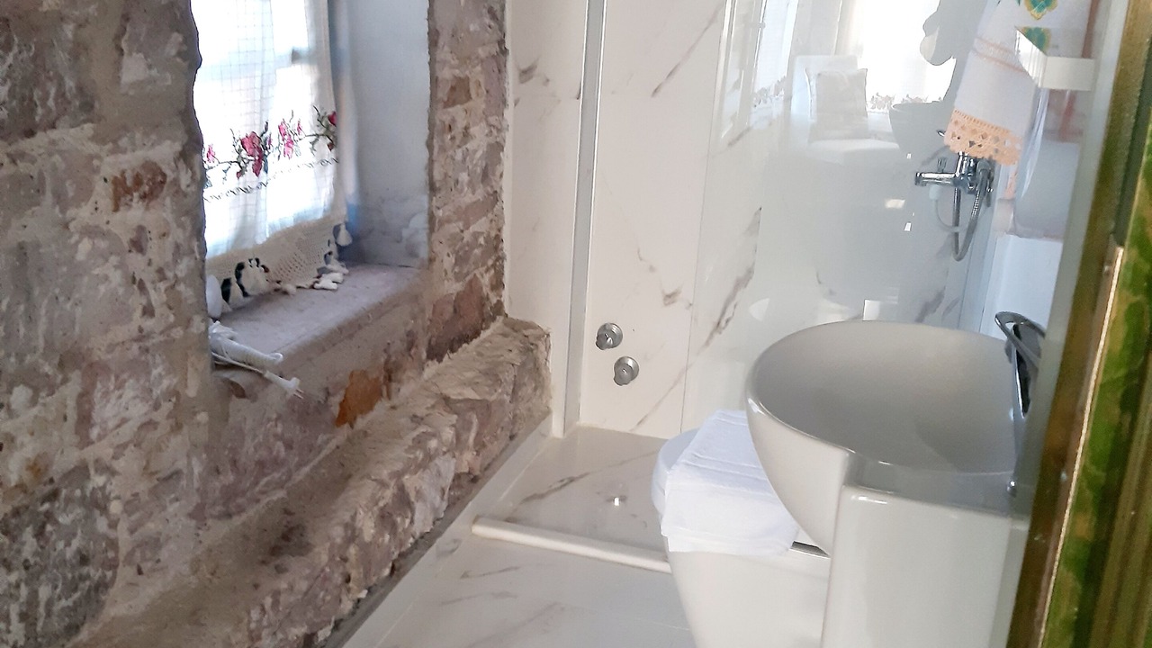 Photo of Bathroom in Ayvalik City Center