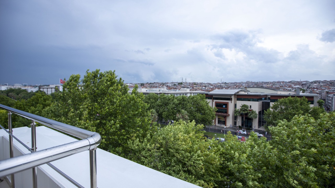 Photo of Patio Balcony in Topkapi
