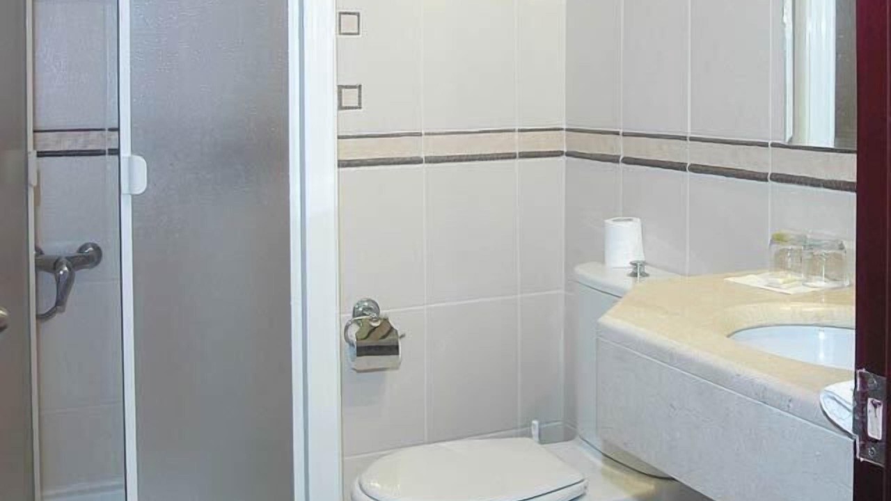 Photo of Bathroom in Side