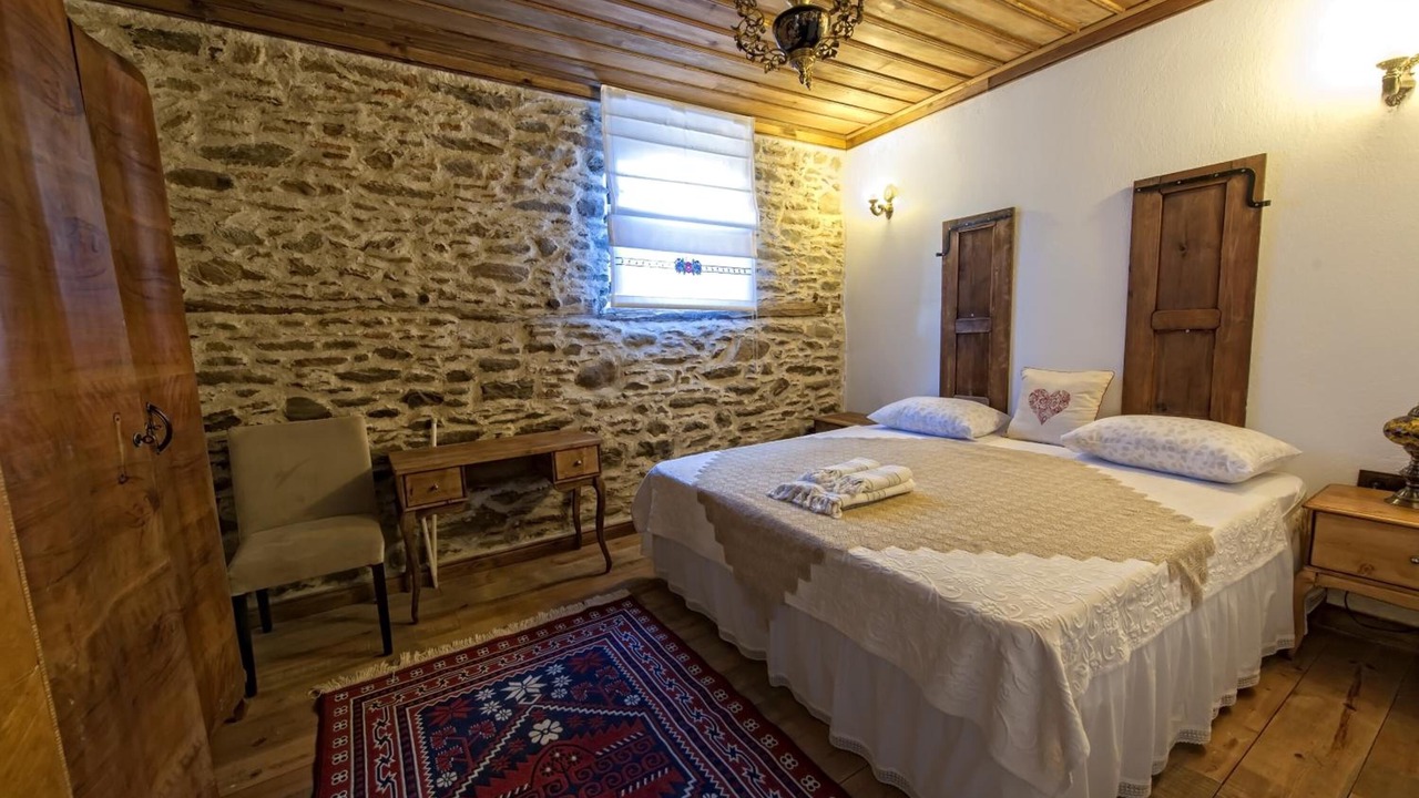 Photo of Bedroom in Birgi