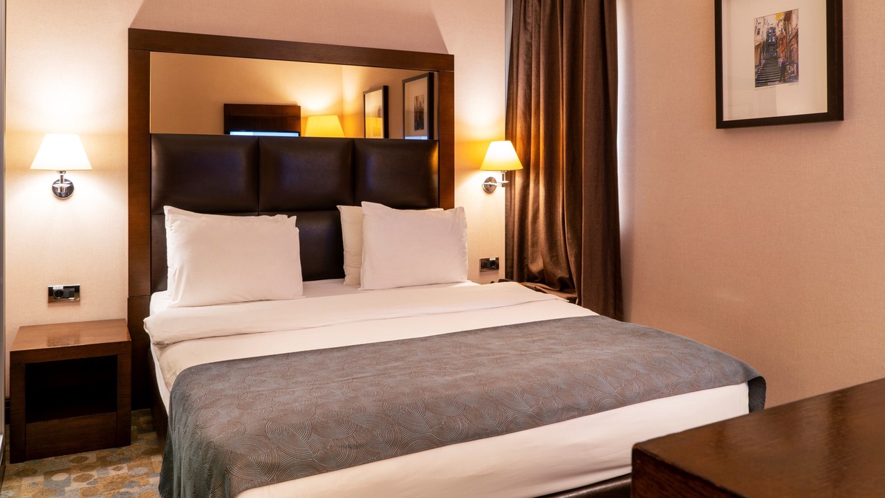 Photo of Bedroom in Talimhane