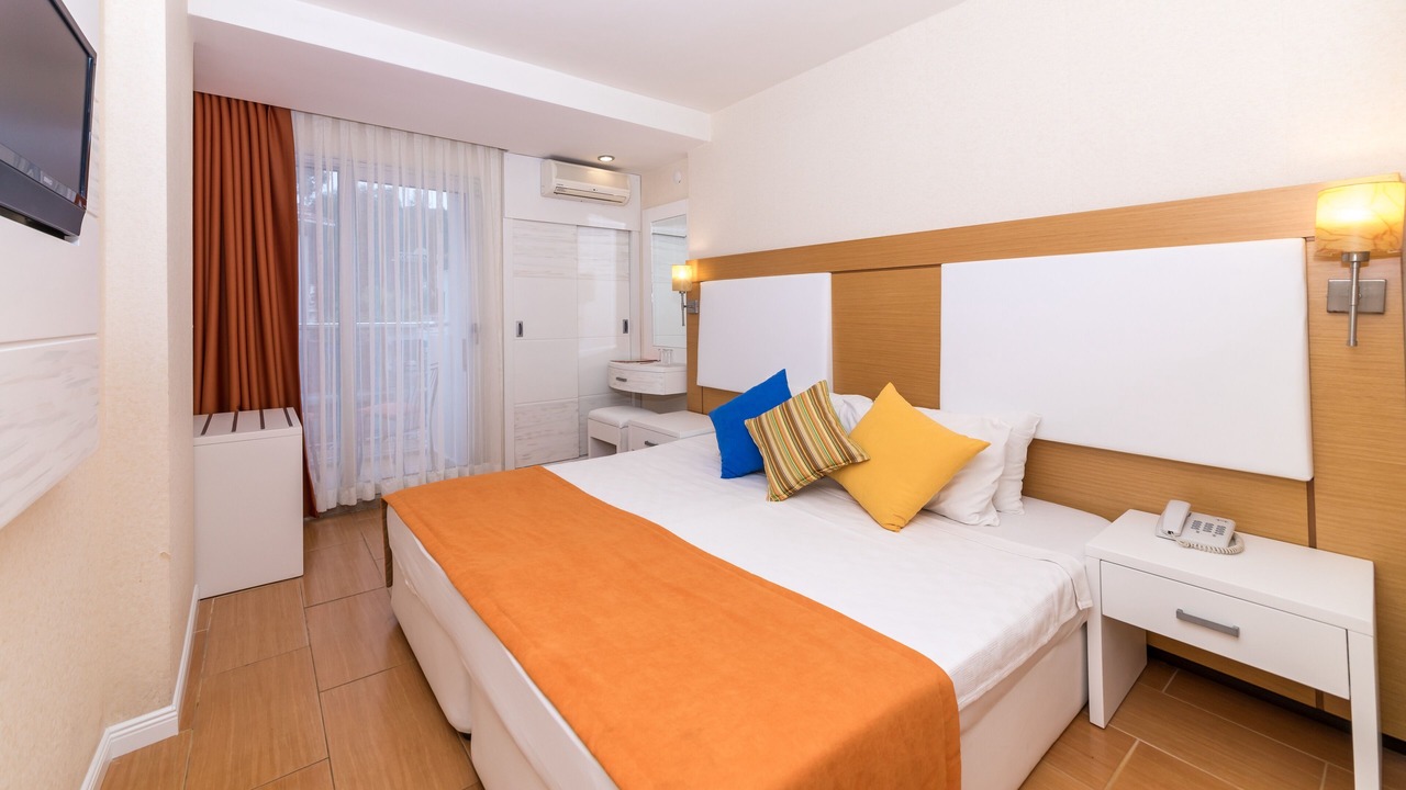 Photo of Bedroom in Icmeler City Center