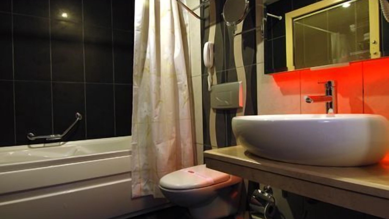 Photo of Bathroom in Icmeler City Center