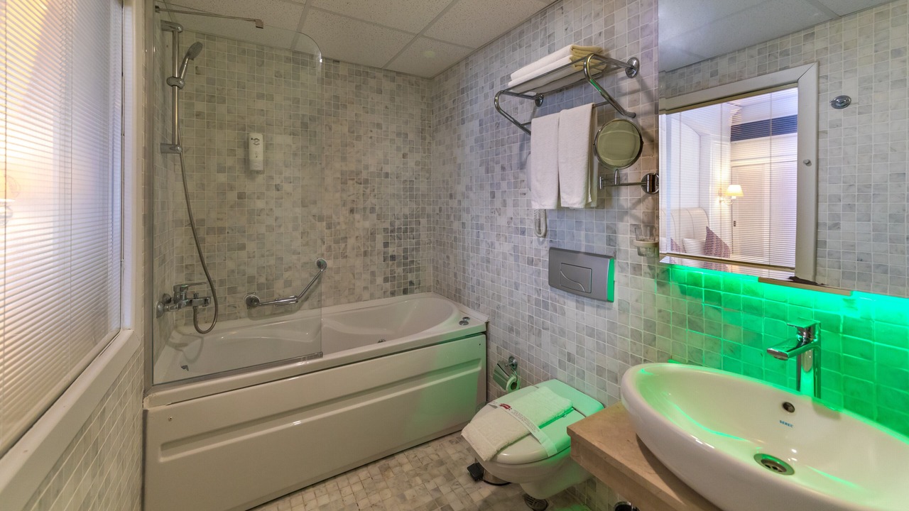 Photo of Bathroom in Icmeler City Center