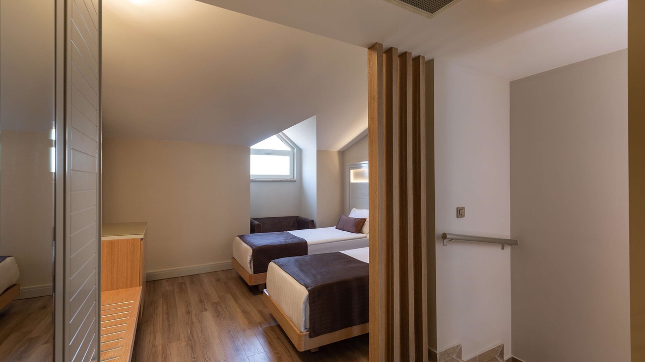 Photo of Bedroom in Kundu