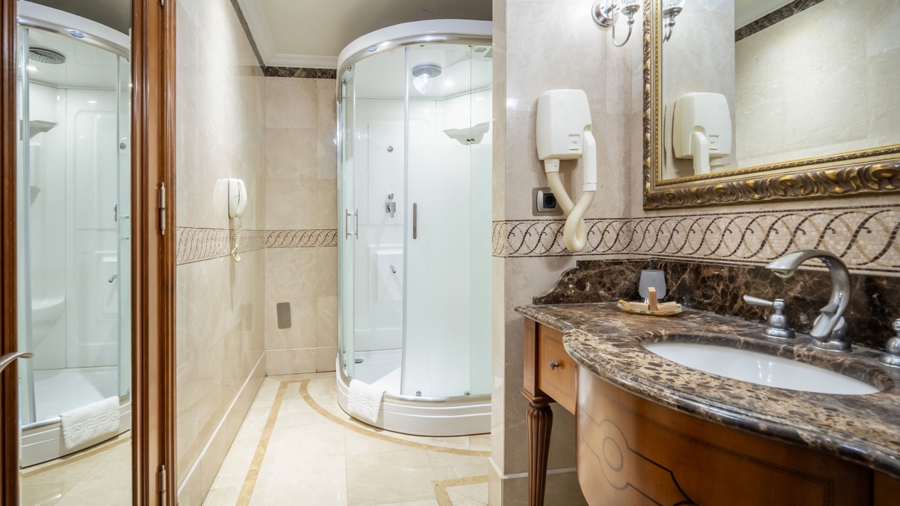 Photo of Bathroom in Talimhane