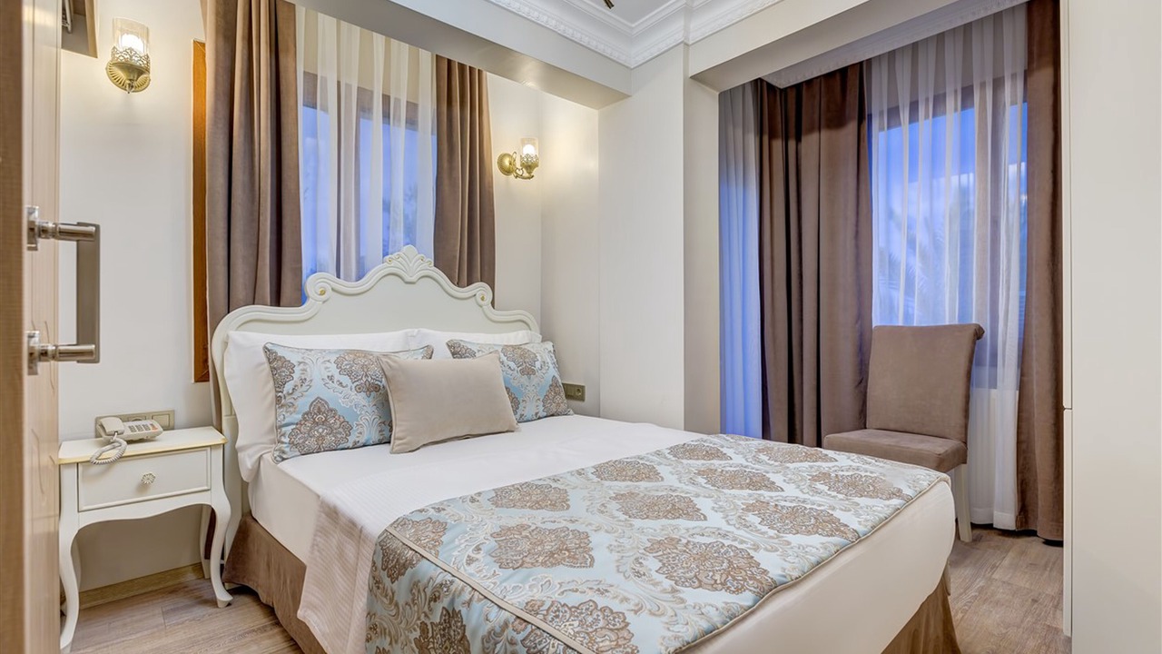 Photo of Bedroom in Ayvalik
