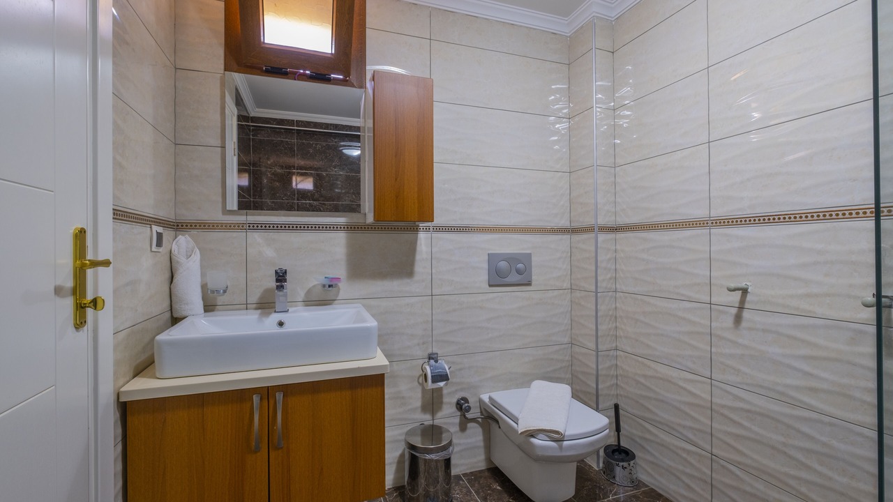 Photo of Bathroom in Oludeniz