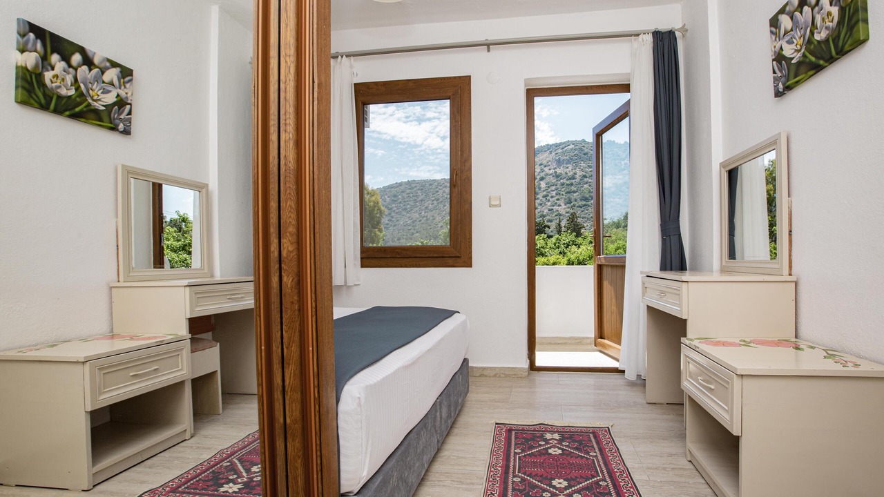 Photo of Bedroom in Ovabuku