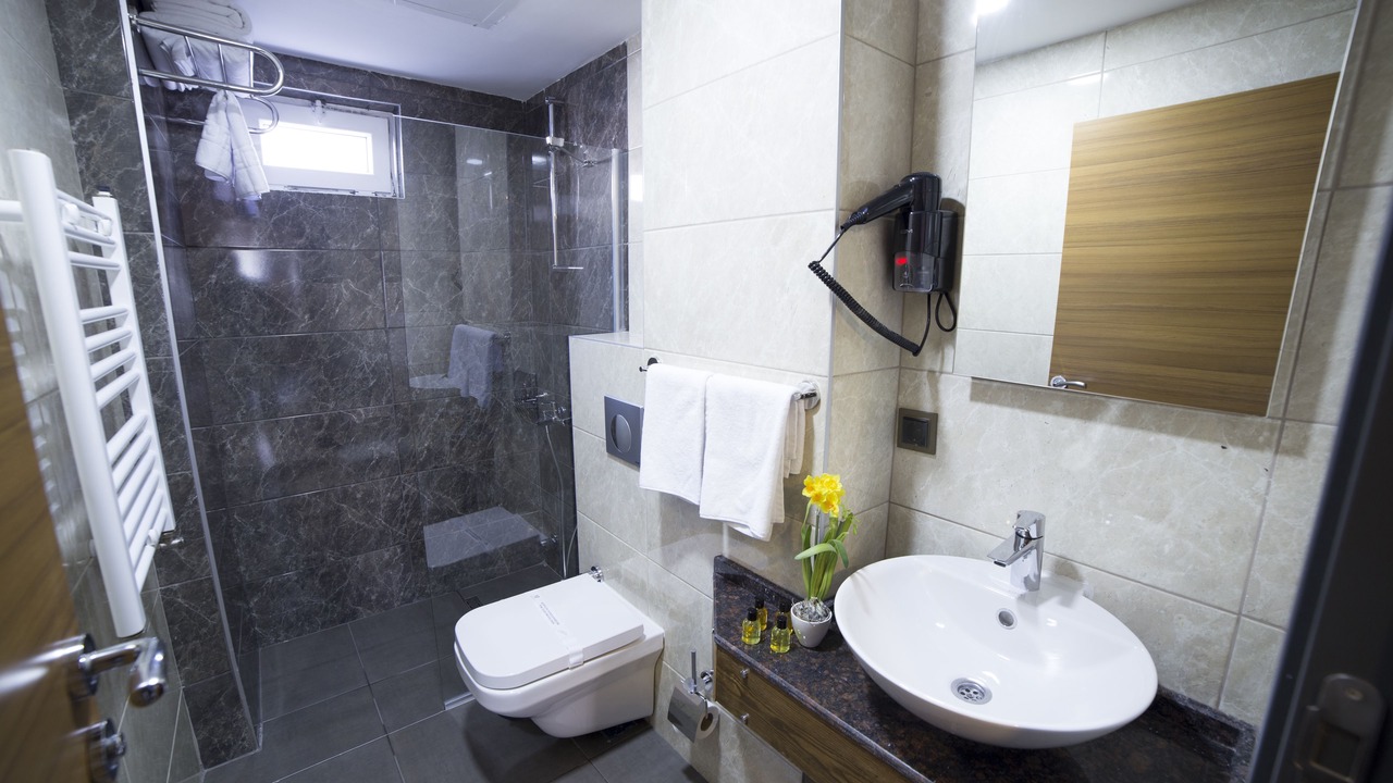 Photo of Bathroom in Canakkale