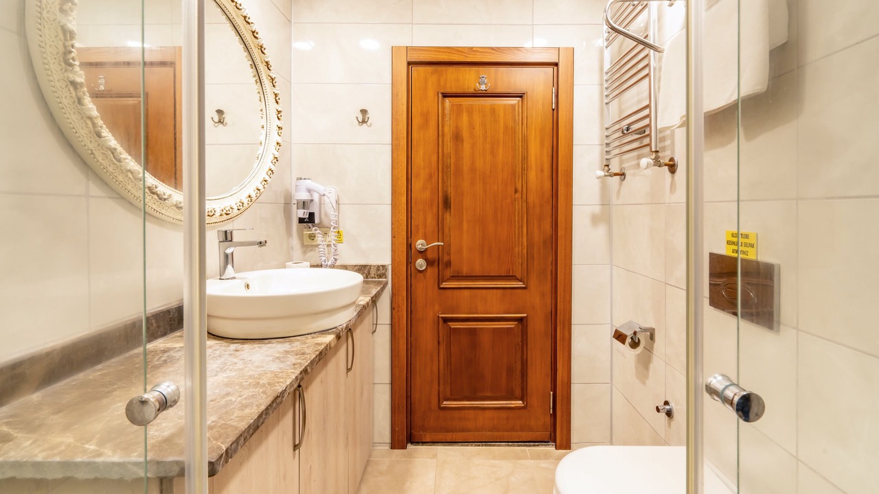Photo of Bathroom in Ezine