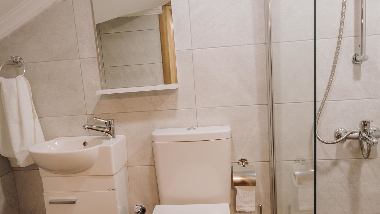 Photo of Bathroom in Macka