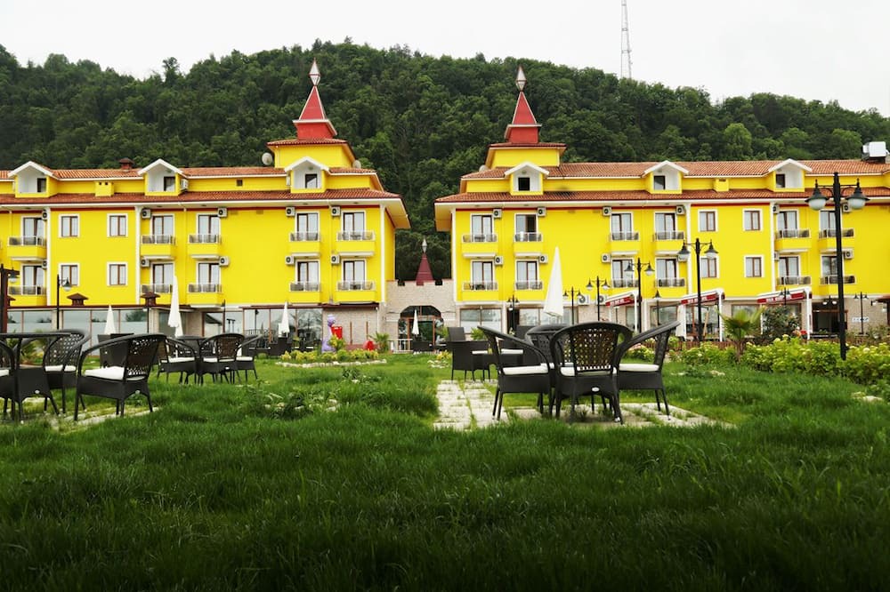 Photo of Outdoor in Abana