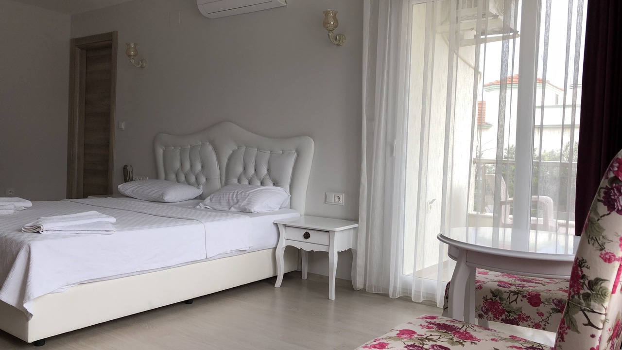 Photo of Bedroom in Urla