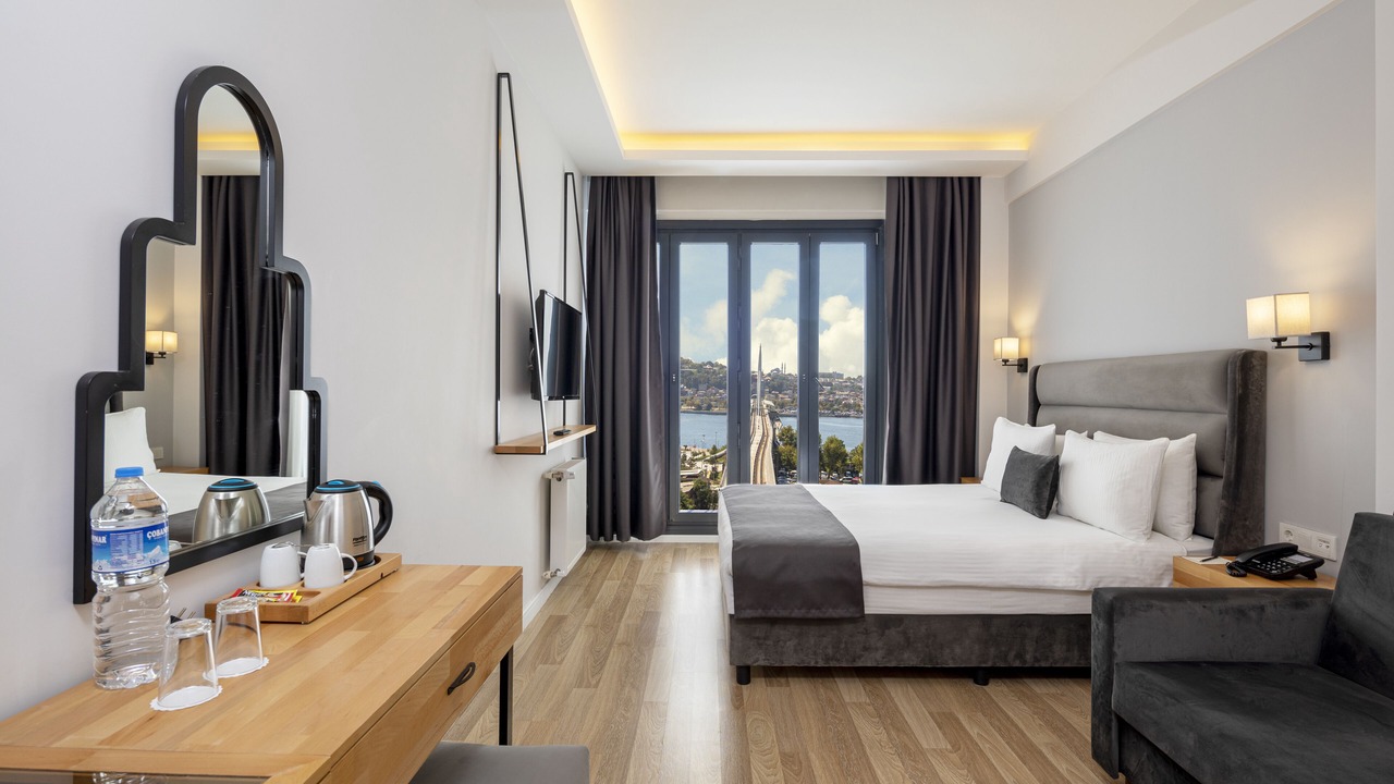 Photo of Bedroom in Galata