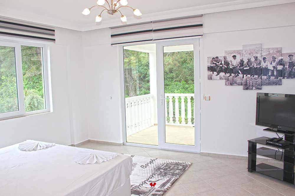 Photo of Bedroom in Yesiluzumlu