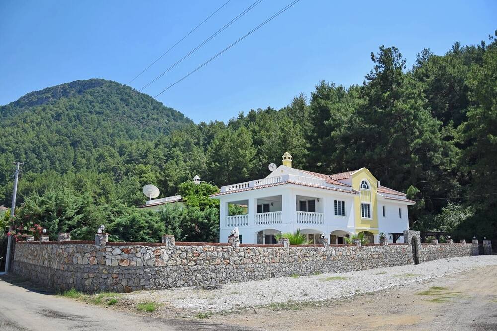 Photo of Outdoor in Yesiluzumlu