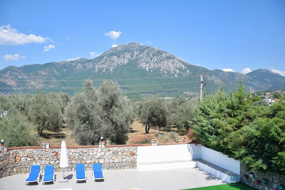 Photo of Patio Balcony in Yesiluzumlu