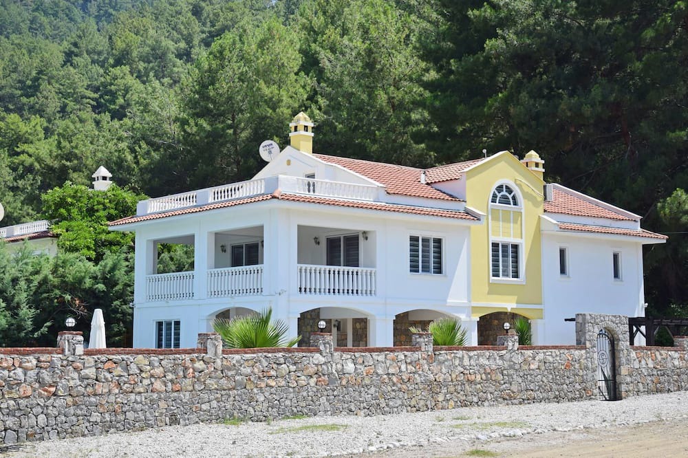 Photo of Outdoor in Yesiluzumlu