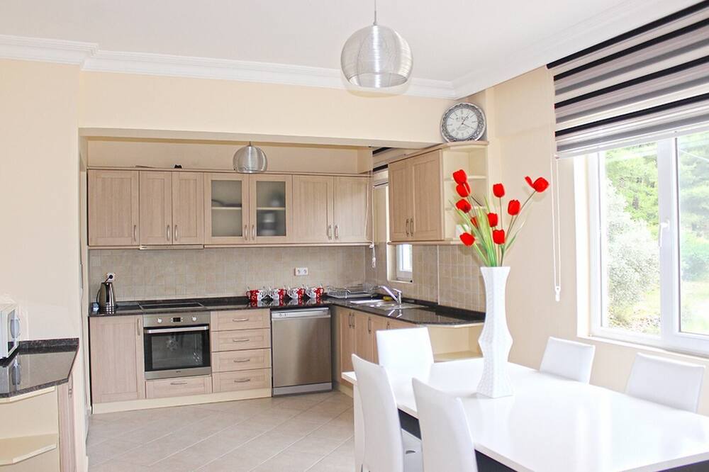 Photo of Kitchen in Yesiluzumlu