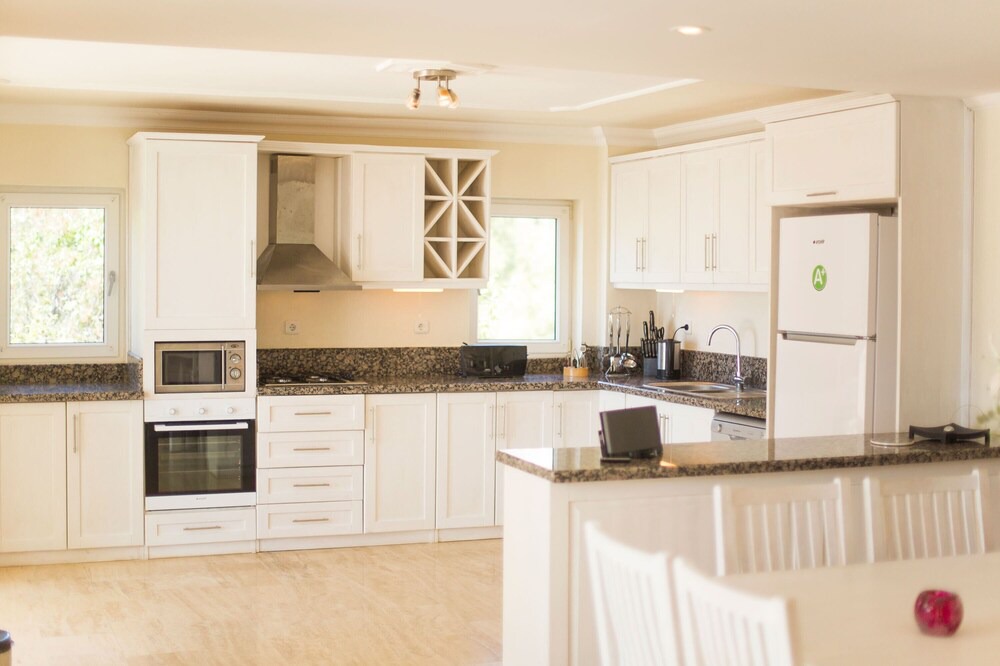 Photo of Kitchen in Islamlar