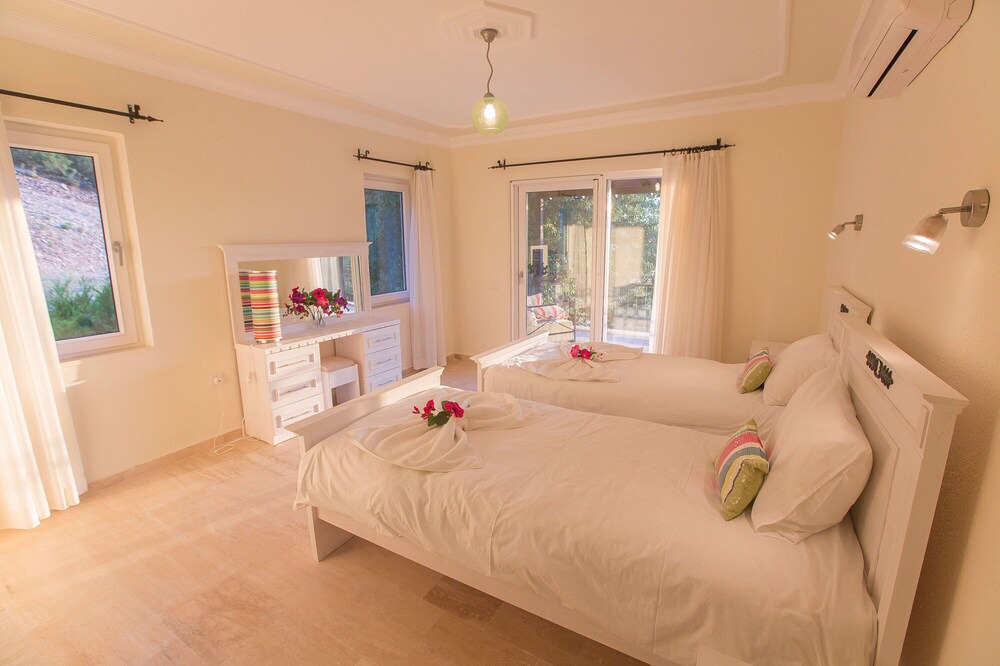 Photo of Bedroom in Islamlar