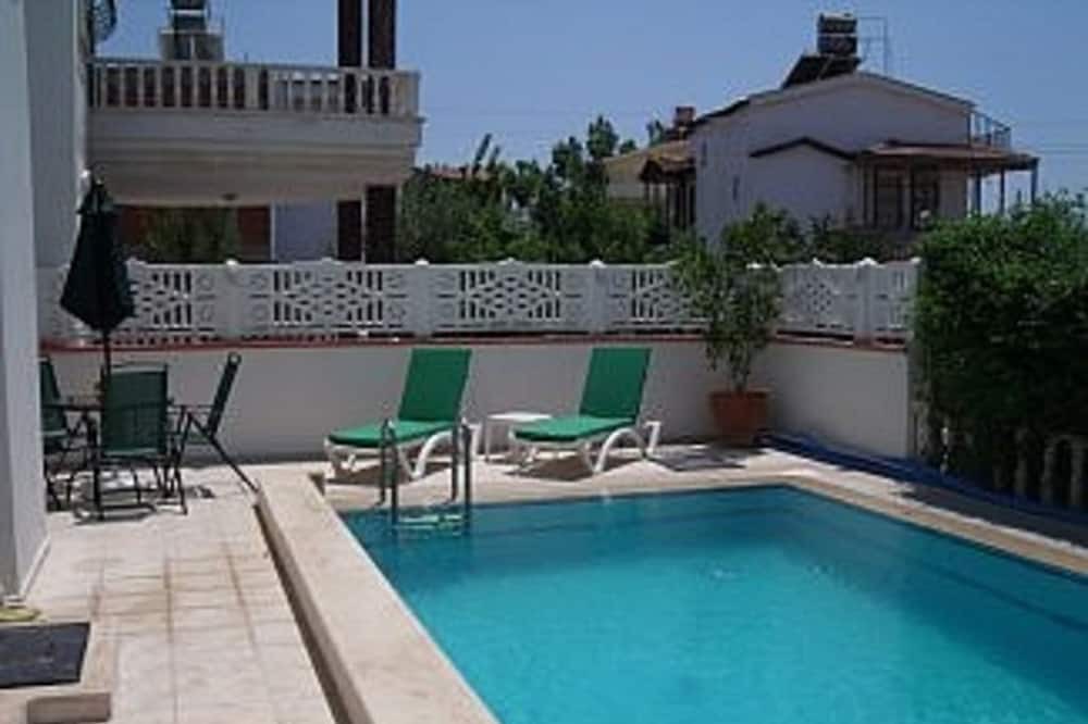 Photo of Outdoor in Altinkum