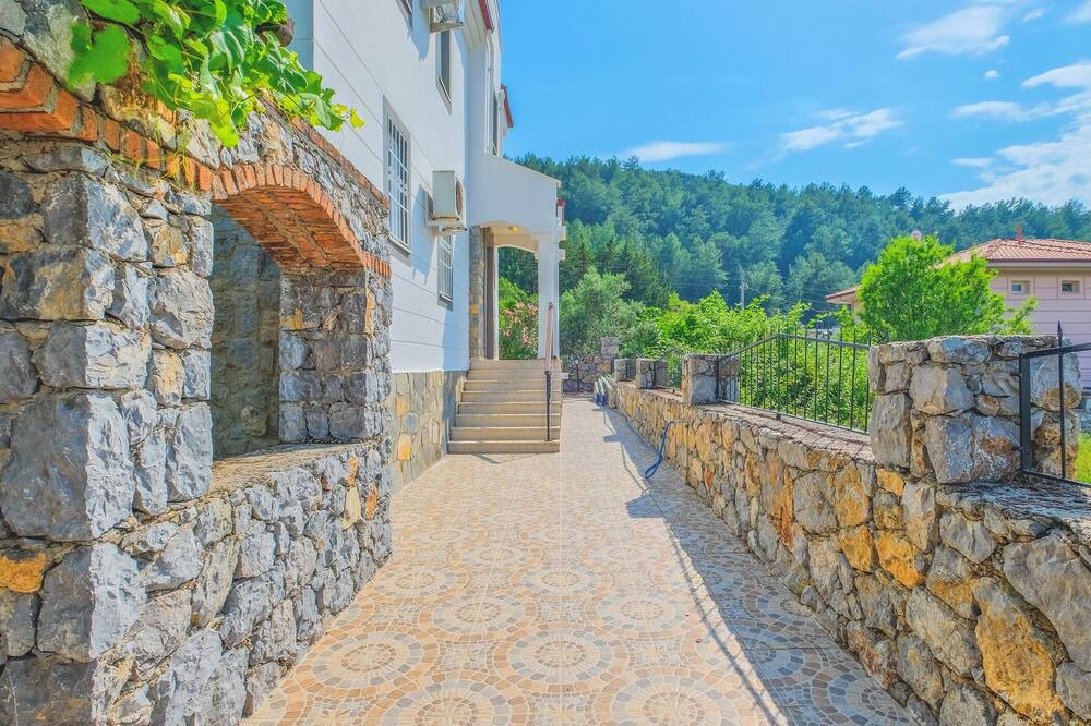 Photo of Outdoor in Yesiluzumlu