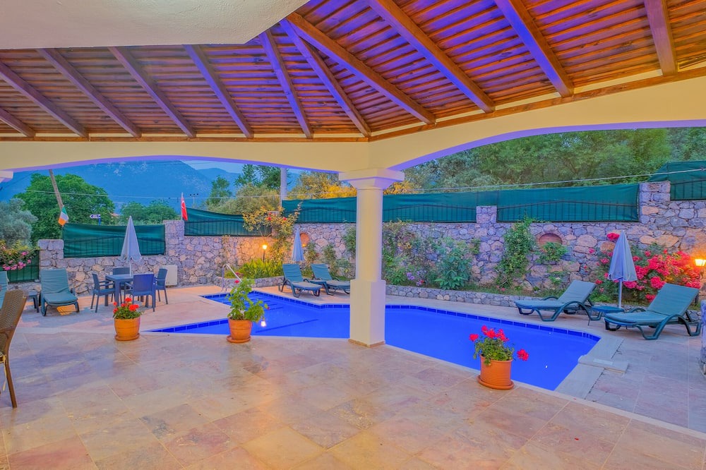 Photo of Patio Balcony in Yesiluzumlu