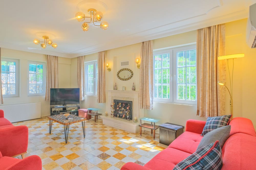 Photo of Livingroom in Yesiluzumlu