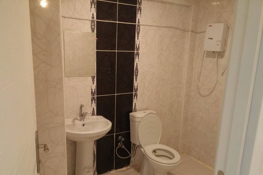 Photo of Bathroom in Yahsihan