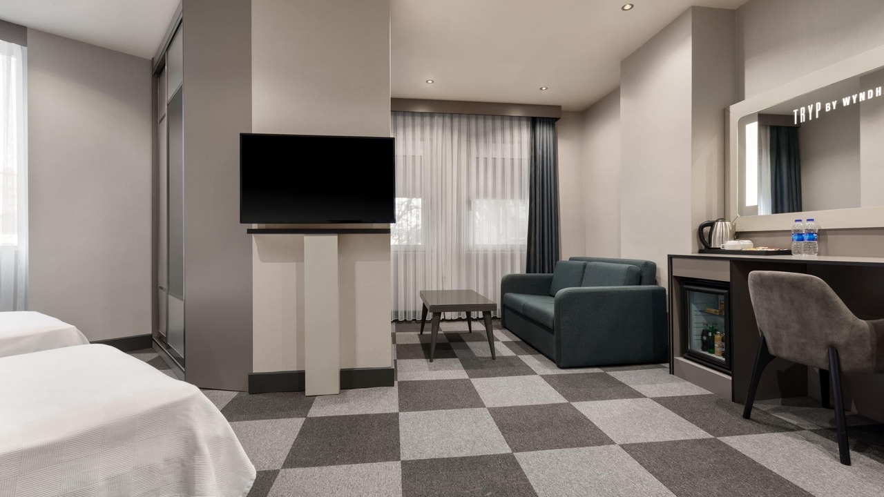 Photo of Bedroom in Samandira
