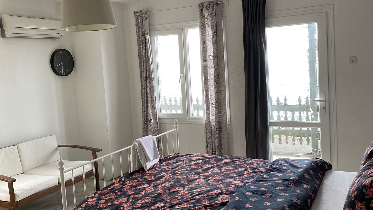 Photo of Bedroom in Karaburun