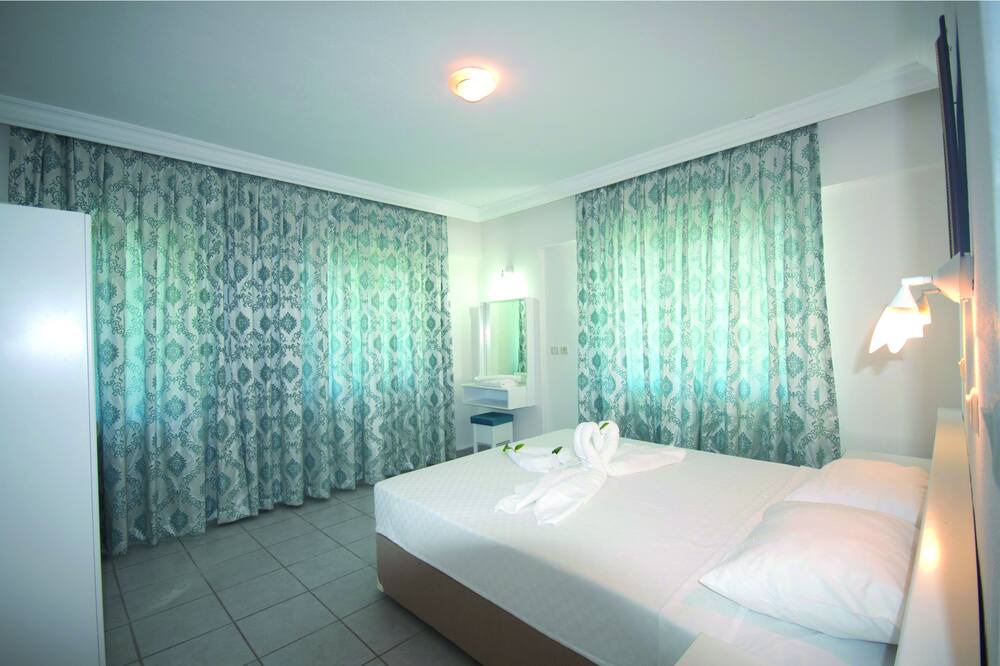 Photo of Bedroom in Turunc