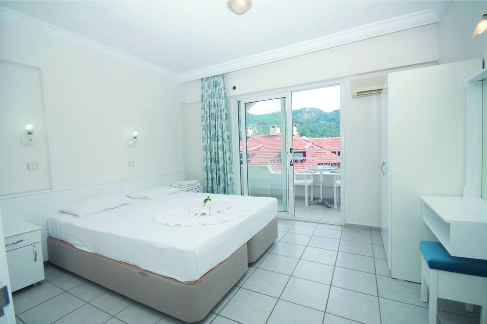 Photo of Bedroom in Turunc