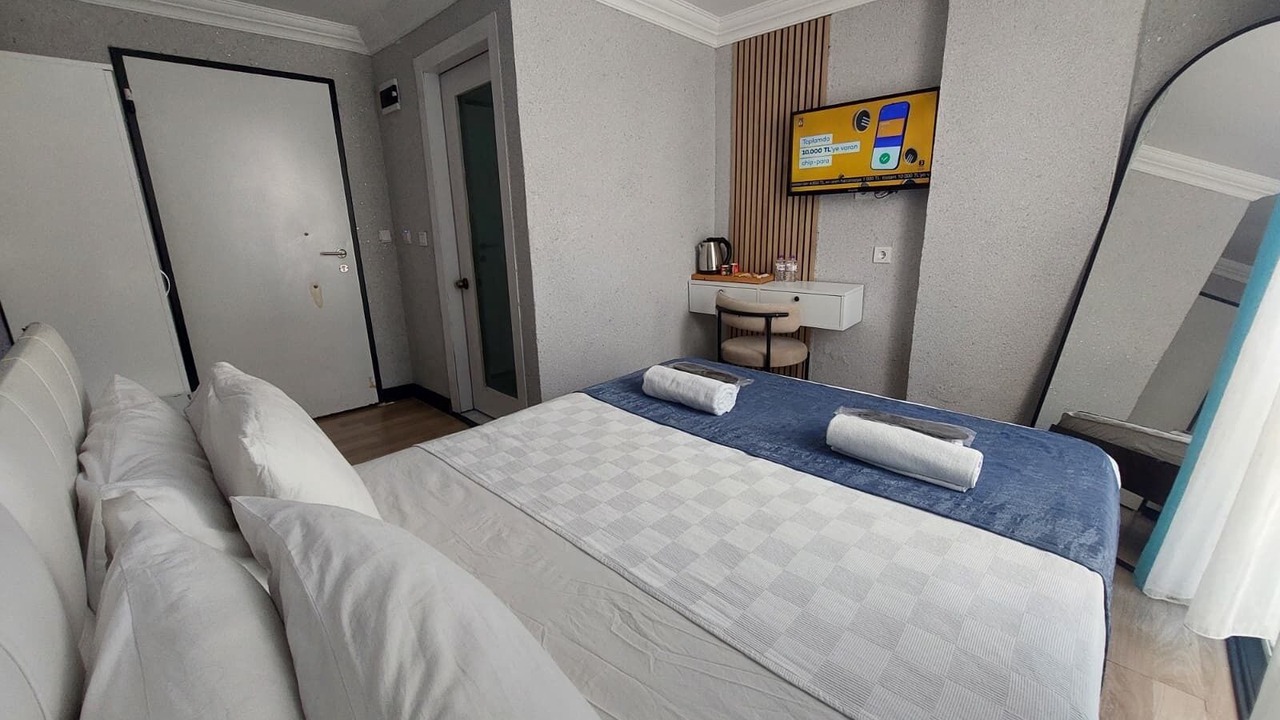 Photo of Bedroom in Side