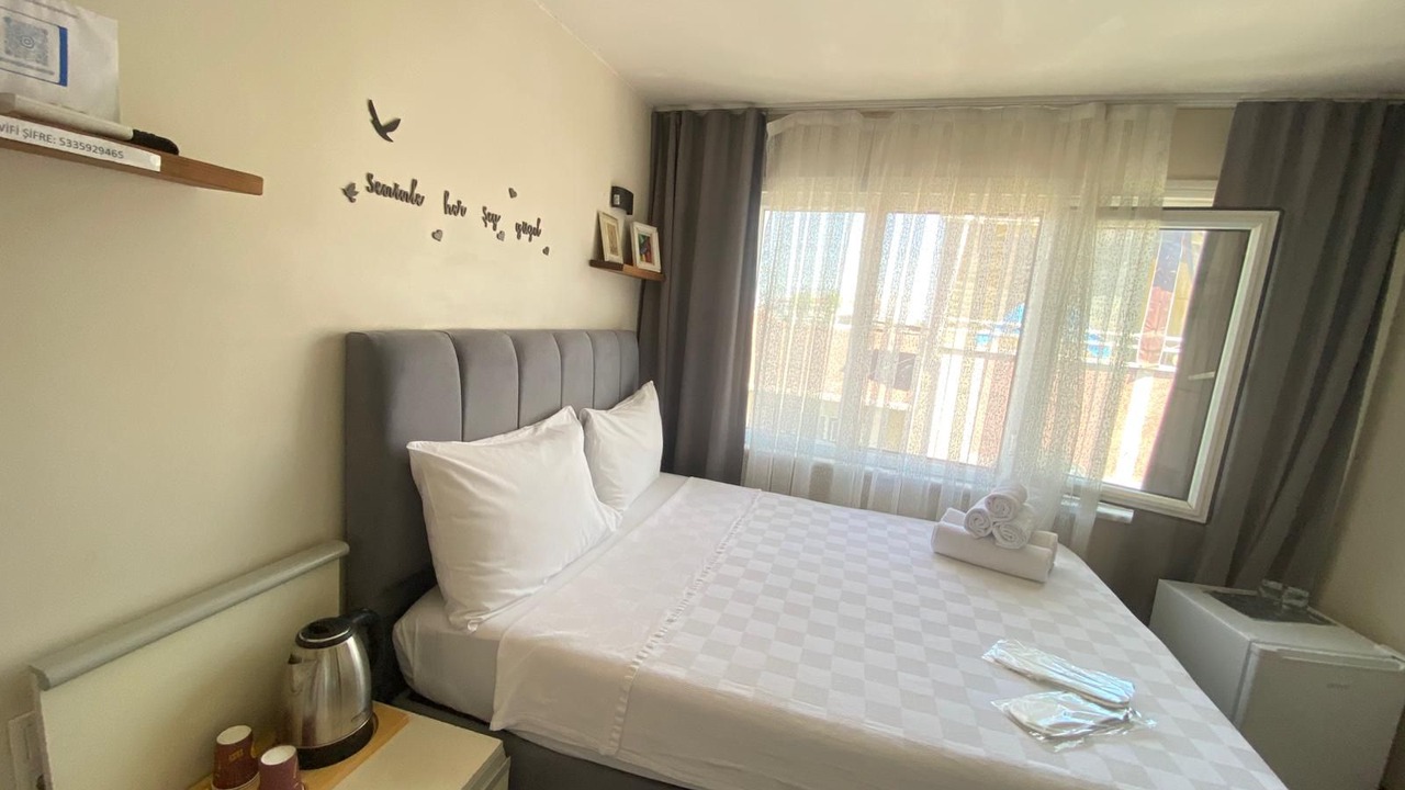 Photo of Bedroom in Adalar
