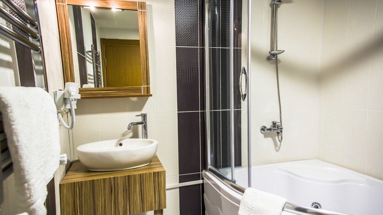 Photo of Bathroom in Osmanbey