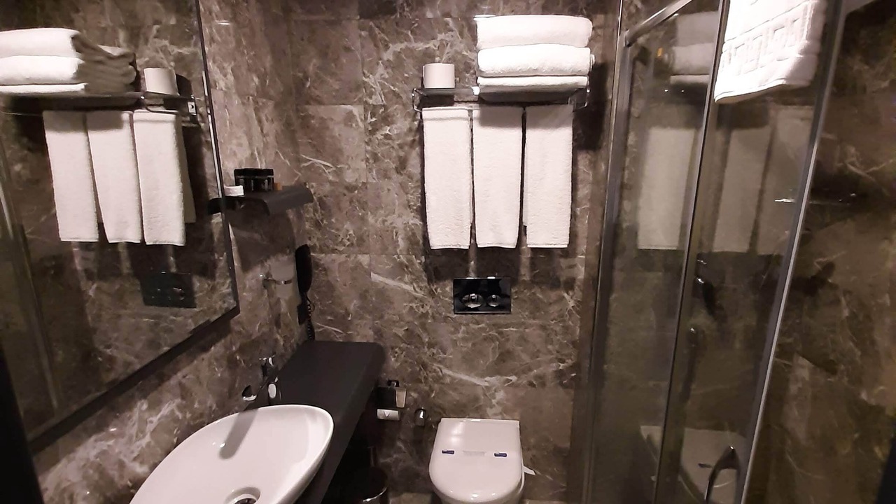 Photo of Bathroom in Kucukcekmece