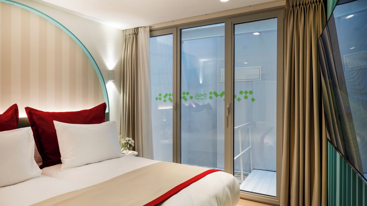 Photo of Bedroom in Pera
