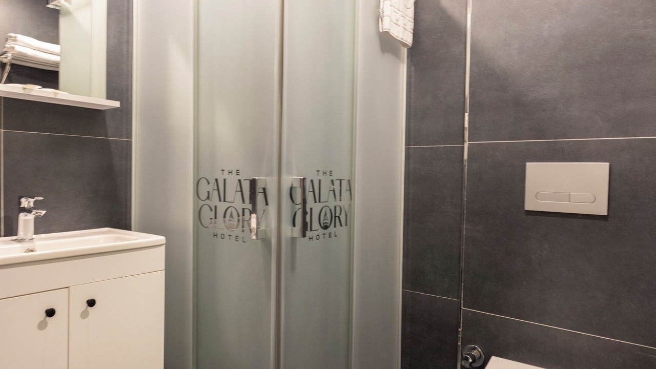 Photo of Bedroom in Galata