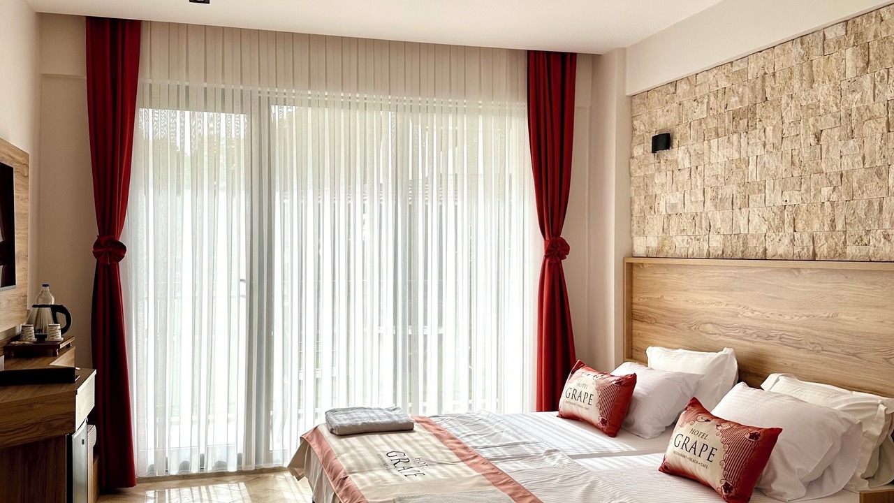 Photo of Bedroom in Ezine
