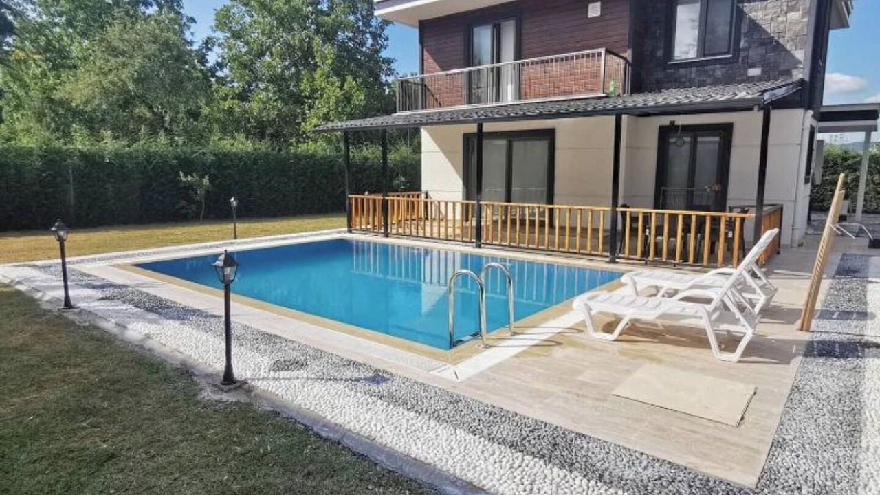 Photo of Outdoor in Yanik