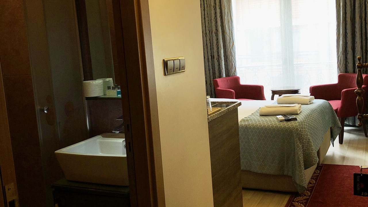 Photo of Bedroom in Taksim