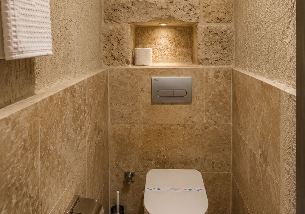 Photo of Bathroom in Nar