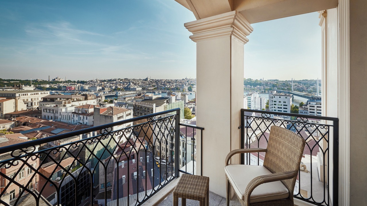Photo of Bedroom in Galata