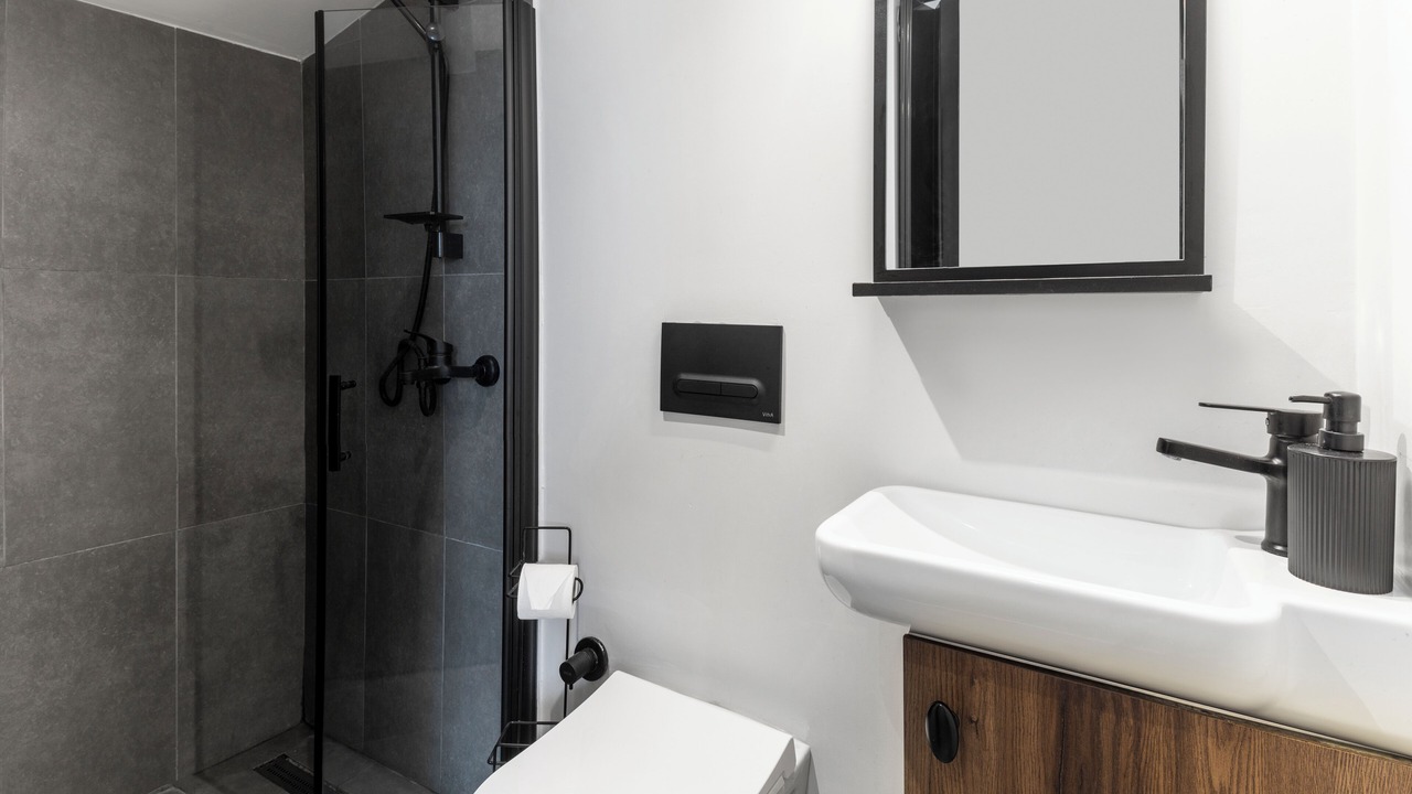 Photo of Bathroom in Cihangir